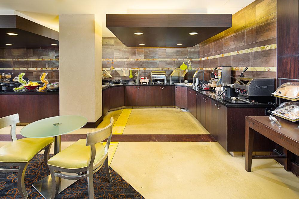 Hotel By Marriott Downtown/gaslamp Quarter