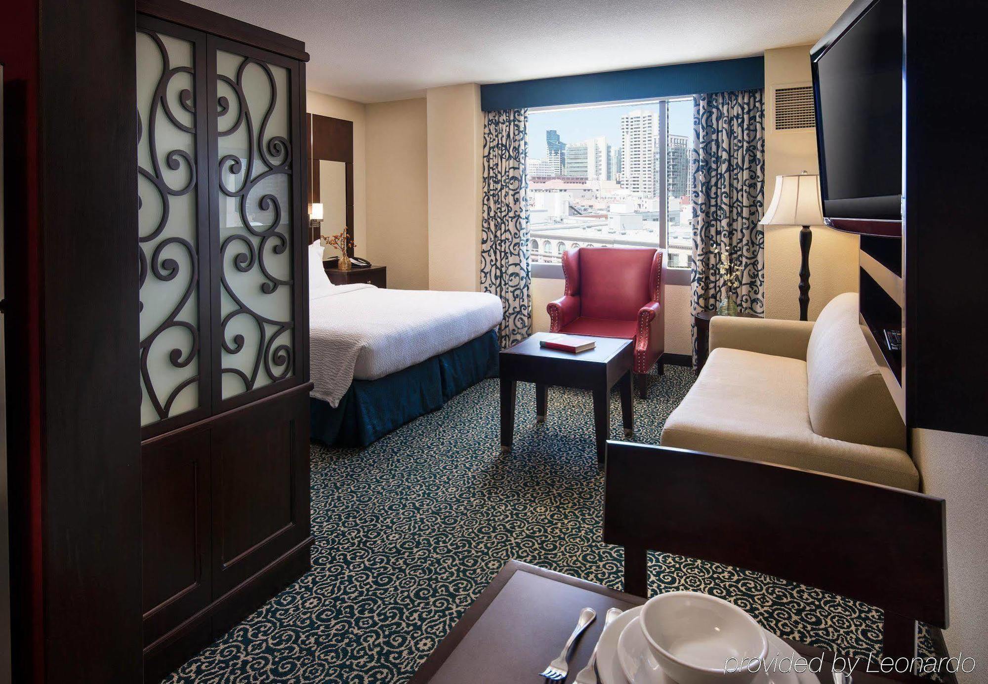 By Marriott Downtown/gaslamp Quarter San Diego