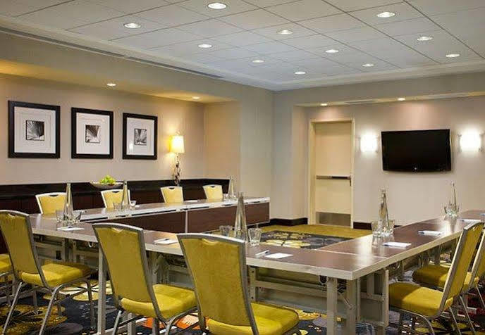 By Marriott Downtown/gaslamp Quarter San Diego